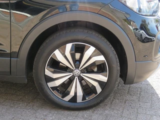 Volkswagen T-Cross Volkswagen T-Cross 1.0 TSI LIFE / 17 Inch / Navi / Adap.cruise / BOVAG garantie - afbeelding nr 16