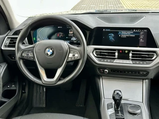 BMW 3 Serie BMW 3-serie Touring 320e - CarPlay - breedset - dig. dash - afbeelding nr 2