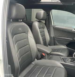 Volkswagen Tiguan Volkswagen Tiguan 1.5 TSI DSG 3xR-Line 150PK/PANO - afbeelding nr 74