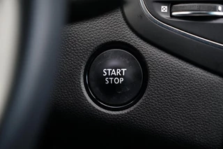Renault Mégane Estate Renault Megane Estate 1.3 TCe Limited, aut. keyless, CarPlay - afbeelding nr 13