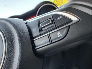 Suzuki Swift Suzuki Swift 1.2 STIJL AUTOMAAT Adaptive Cruise | Camera | Stoelverwarming - afbeelding nr 14