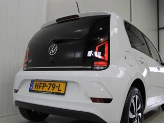 Volkswagen up! Volkswagen up! 1.0 Active 5drs. Clima | Apps - afbeelding nr 9