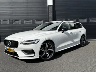 Volvo V60 2.0 B3 163PK Momentum R-Design