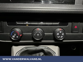 Volkswagen Transporter Volkswagen Transporter 2.0 TDI 150 pk L2H1 Euro6 # Airco | Trekhaak | Cruisecontrol | Apple Carplay | PDC Parkeersensoren, Android Auto - afbeelding nr 6