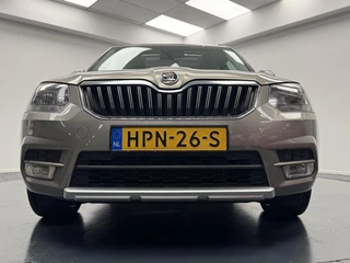 Škoda Yeti Skoda Yeti 1.2 TSi Elegance Automaat-Trekhaak-Navigatie-Panoramadak-Cr.contr-Clima-Camera-Parkeersensoren-Lm17''velgen-Bluetooth - afbeelding nr 35