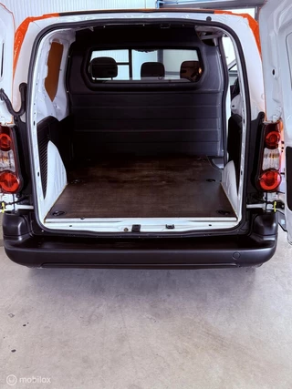 Citroën Berlingo Citroen Berlingo 1.6 BlueHDI Euro6 [Airco,3Pers,CC,schuifd - afbeelding nr 13
