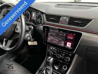 Škoda Superb Skoda Superb Combi 2.0 TDI 150 pk DSG Style Buss. | Navi | Pano | ACC | LED | Leder | Canton | 19