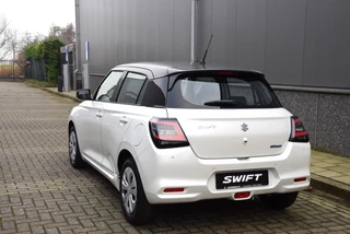 Suzuki Swift Suzuki Swift 1.2 Comfort Smart Hybrid | Van €21.995,- naar €19.995,-!! | 6 jaar garantie of 150.000 KM | - afbeelding nr 7