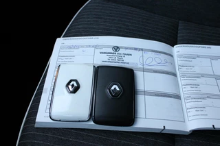 Renault Clio Renault Clio 1.0TCe 100PK Intens | Camera | Navi - afbeelding nr 8