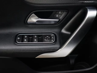 Mercedes-Benz A-Klasse Mercedes-Benz A-Klasse 250 4MATIC Premium Plus (225PK) 1e-Eig, Dealer-Onderh, 12-Mnd-BOVAG, NL-Auto. - afbeelding nr 31