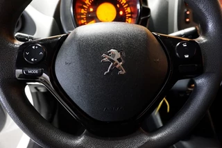 Peugeot 108 Peugeot 108 1.0 E-VTI 5 DRS/ AIRCO - afbeelding nr 12