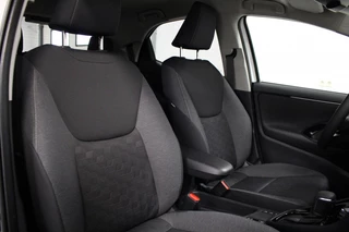 Toyota Yaris Toyota Yaris 1.5 Hybride Dynamic | Winterpack - afbeelding nr 12