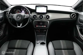 Mercedes-Benz CLA Mercedes-Benz CLA-klasse 180 Upgrade Edition Aut7 | Vol Opties | Camera | 18 LMV | NL Auto | Dealer-onderhouden | DEALER-STAAT - afbeelding nr 26