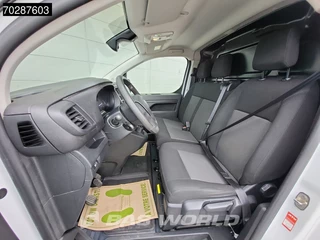 Opel Vivaro Opel Vivaro 145PK L3H1 Navi Airco Cruise Camera Parkeersensoren Euro6 L3 6m3 Airco Cruise control - afbeelding nr 10