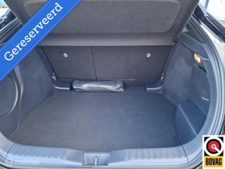 Toyota C-HR Toyota C-HR 2.0 Hybride 200 PREMIERE EDITION 2024 MODEL - PANORAMADAK - JBL AUDIO - LEDEREN BEKLEDING - MEEST LUXE UITVOERING - afbeelding nr 16
