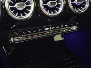 Mercedes-Benz A-Klasse Mercedes-Benz A-Klasse 200 AMG Night | Panorama | Multibeam | Sfeer - afbeelding nr 19
