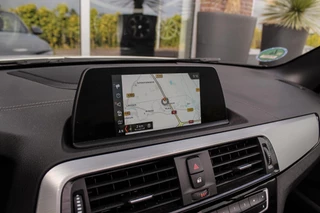 BMW 2 Serie ➡️ BMW 2-serie Cabrio 218i F23 Executive | 2e eigenaar | Origineel | Sportstoelen | Stoelverwarming | DAB | Harman-kardon | Stuurverwarming | PDC | Cruise control | Climate control | - afbeelding nr 25