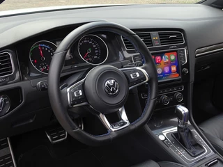 Volkswagen Golf Volkswagen Golf TSI GTE 204PK DSG / RNS / R-line / LED *NAP* - afbeelding nr 16