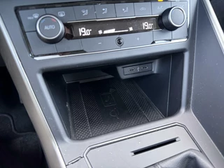 Volkswagen Polo Volkswagen Polo 1.0 TSI Comfortline Business 17 Inch|Org NL - afbeelding nr 30