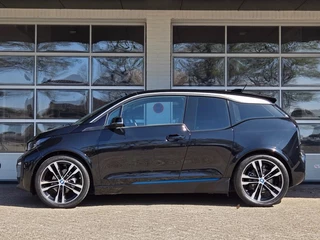 BMW i3 BMW i3 S 120AH 42KWH | WARMTEPOMP | NAVIGATIE PROFF. | CAMERA | - afbeelding nr 2