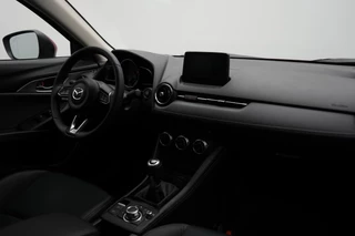 Mazda CX-3 Mazda CX-3 2.0 SkyActiv-G Luxury met vaste trekhaak en all-weather banden : dealer onderhouden - afbeelding nr 31
