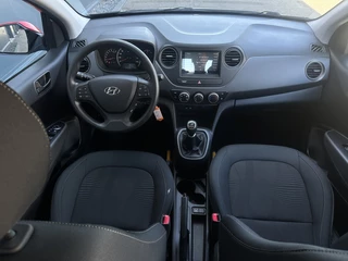 Hyundai i10 Hyundai i10 1.0i Comfort / Carplay / Cruise / Lichtmetalen velgen - afbeelding nr 14