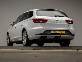 SEAT Leon Seat Leon ST 1.4 EcoTSI FR Connect Sport (APPLECARPLAY,NAVI,CAMERA,CRUISE,LEDER,LED,PDC,SPORTSTOELEN,LM VELGEN,GETINT,NETTE STAAT) - afbeelding nr 4