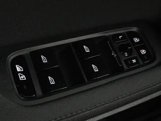Polestar 2 Polestar 2 Long Range Dual Motor Launch Edition 78kWh |  Panoramadak | Trekhaak | Stoel & stuurverwarming | 360 camera | Adaptive cruise | Harman/Kardon | Carplay - afbeelding nr 35