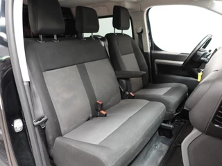Opel Vivaro Opel Vivaro 2.0 CDTI L3H1 Dubbele Cabine Edition Automaat Airco Navi Trekhaak - afbeelding nr 2