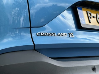 Opel Crossland X Opel Crossland X 1.2 Turbo 120 JAAR EDITION, CRUISE, NAVI, ECC-AIRCO, STOEL/STUURVERWARMING, PARKEERSENSOREN, LICHTMETAAL 16