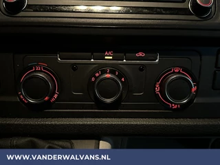 Volkswagen Transporter Volkswagen Transporter 2.0 TDI L2H1 Euro6 Airco | Navigatie | Cruisecontrol | Trekhaak | Leder stuurwiel Parkeersensoren - afbeelding nr 7