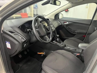 Ford Focus Ford Focus 1.0 ECOB. First Edition, Schuif/kantel, PDC, NAVI, Trekhaak - afbeelding nr 29