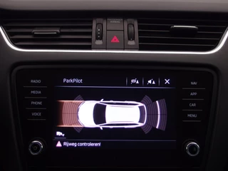 Škoda Octavia AUTOMAAT / STOELVERW / CAMERA / DAB+ / CARPLAY / NL-AUTO - afbeelding nr 29