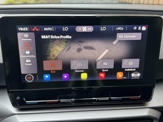SEAT Leon Seat Leon 1.5 TSI FR Launch Edition | LED | Stoelverwarming | Navigatiesysteem | Adaptive cruise control | Apple CarPlay | 18 inch lichtmetalen velgen | Achteruitrijcamera | Trehaak uitklapbaar | Parkeersensoren voor en achter - afbeelding nr 26