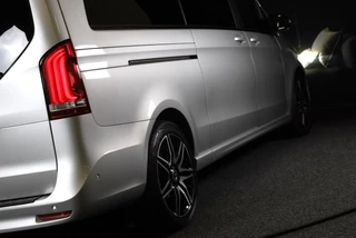 Mercedes-Benz V-Klasse Mercedes-Benz V-klasse 300d Extra Lang DC AMG Edition / Aut / 360 Camera / Leder / Burmester / Dode Hoek / 2 Elek Schuifdeuren - afbeelding nr 51