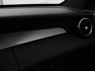 Mercedes-Benz C-Klasse Mercedes-Benz C-klasse 300de AMG | Head-Up | Adaptive cruise |  Stoelverwarming | Carplay | Leder/Alcantara | Memory | Sfeerverlichting | Keyless | Navigatie - afbeelding nr 20