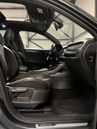 Škoda Kodiaq Skoda Kodiaq 1.5 TSI Sportline Pano Virtual 7 Pers Trekhaak - afbeelding nr 23