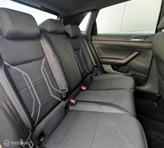Volkswagen Polo Volkswagen Polo 1.0 TSI R-LINE 95PK/DSG/NAV/ACC/CAMERA/DAB/ - afbeelding nr 32
