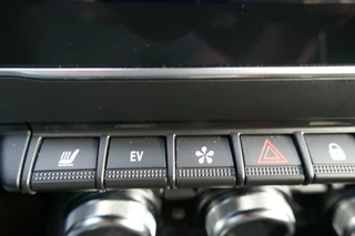 Renault Captur Renault Captur 1.6 E-Techplug 160 RS - LINE CAMERA / FULL MAP NAVI / 18 INCH - afbeelding nr 36