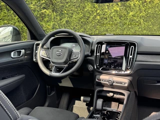 Volvo XC40 Volvo XC40 T5 Plug-in hybrid Ultimate Dark | Trekhaak | Pilot Assist | All-Season | H&K Audio | Camera - afbeelding nr 3