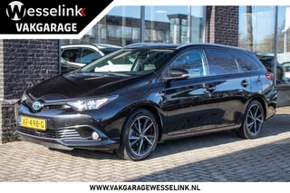 Toyota Auris Touring Sports 1.8 Hybrid Dynamic Ultimate