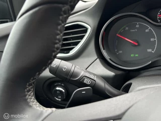 Opel Grandland X Opel Grandland X 1.6 Turbo Hybrid4 Ultimate leder/trekhaak/keyles/ - afbeelding nr 12