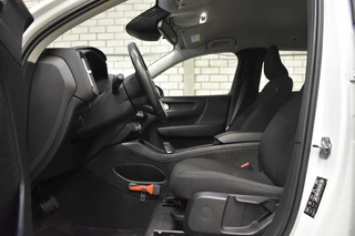 Volvo XC40 Volvo XC40 T2 129 Aut. Momentum Core | Park Assist | Navigation Tech - afbeelding nr 13