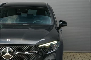 Mercedes-Benz GLC Mercedes-Benz GLC 400e 4M AMG Night Pano Premium Plus Trekhaak Burmester - afbeelding nr 13