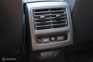 Volkswagen Golf Volkswagen Golf 1.5 eTSI DSG Style Apple/Android Panodak LED - afbeelding nr 31