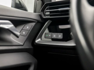 Audi A3 Audi A3 Limousine 30 TFSI Advanced Sport Automaat (GROOT NAVI, APPLE CARPLAY, CAMERA, LM VELGEN, DIGITAAL DASHBOARD, SPORTSTOELEN, NIEUWE APK, NIEUWSTAAT) - afbeelding nr 27