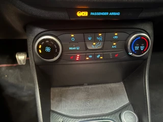 Ford Fiesta Ford Fiesta 1.0 EcoBoost ST-Line Pano Camera Clima Keyless Navi B&O LED 18