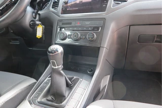 Volkswagen Golf Sportsvan Cruise-control,PDC, LMV,Achteruitrijcamera ,Stoelverwarming, Navigatie . etc. . - afbeelding nr 58