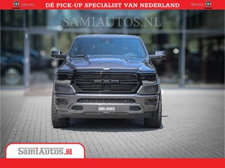 Dodge Ram 1500 Dodge Ram 1500 Laramie Night 5,7 V8 402PK | Krachtige Hemi | Zeer Rijk Uitgevoerd | Comfortabele Dubbele Cabine met Royale 5 Zitplaatsen | BPM vrij | Nu Leverbaar uit Voorraad | Voorraad Nr 2371 - 2297 - afbeelding nr 2