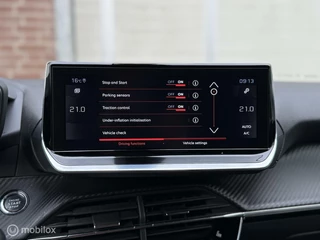 Peugeot 2008 Peugeot 2008 1.2 PT. Allure | Carplay | 3-D CP. | stoelverw. - afbeelding nr 31